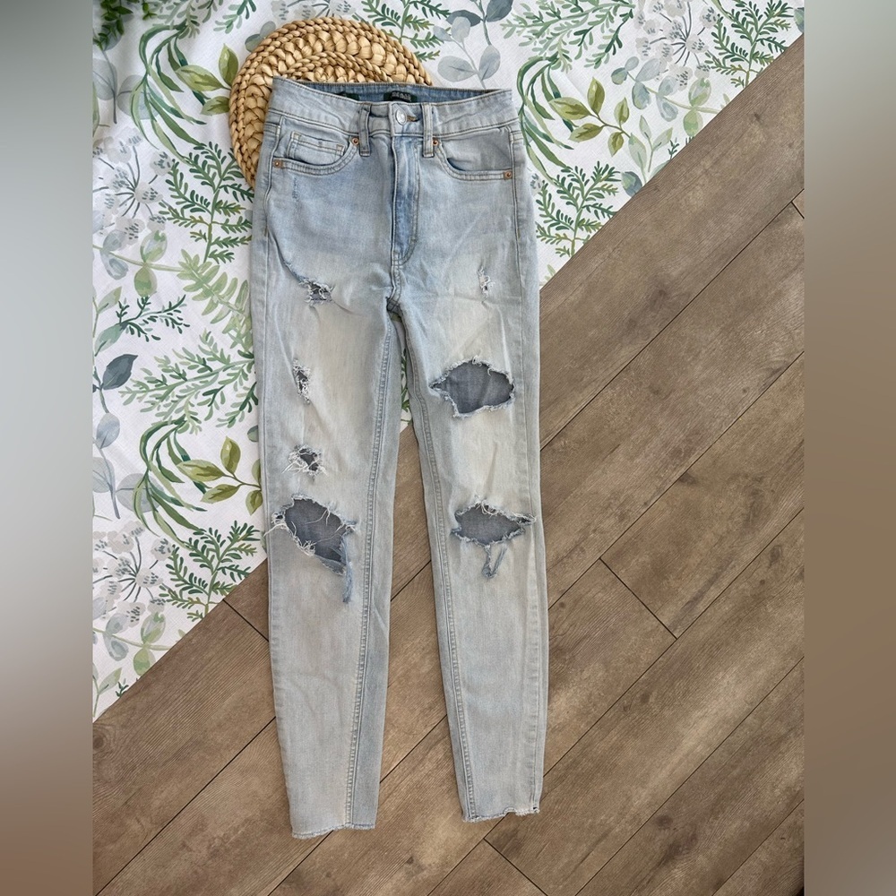 Wild Fable Highest Rise Distressed Skinny Light Blue Women's Jeans Size 00